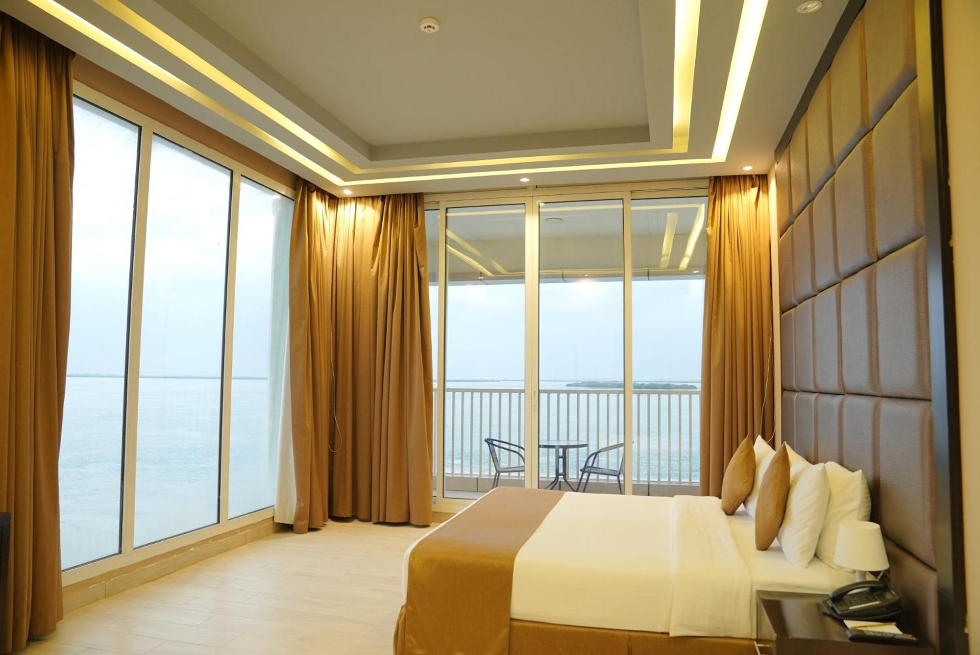 Flamingo Beach Hotel Umm al-Qaiwain Buitenkant foto