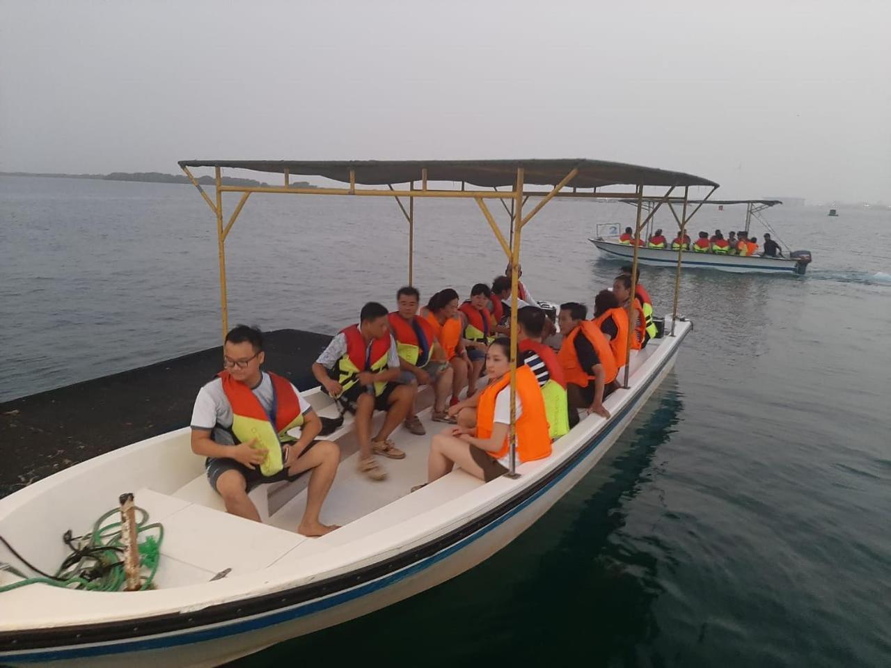 Flamingo Beach Hotel Umm al-Qaiwain Buitenkant foto