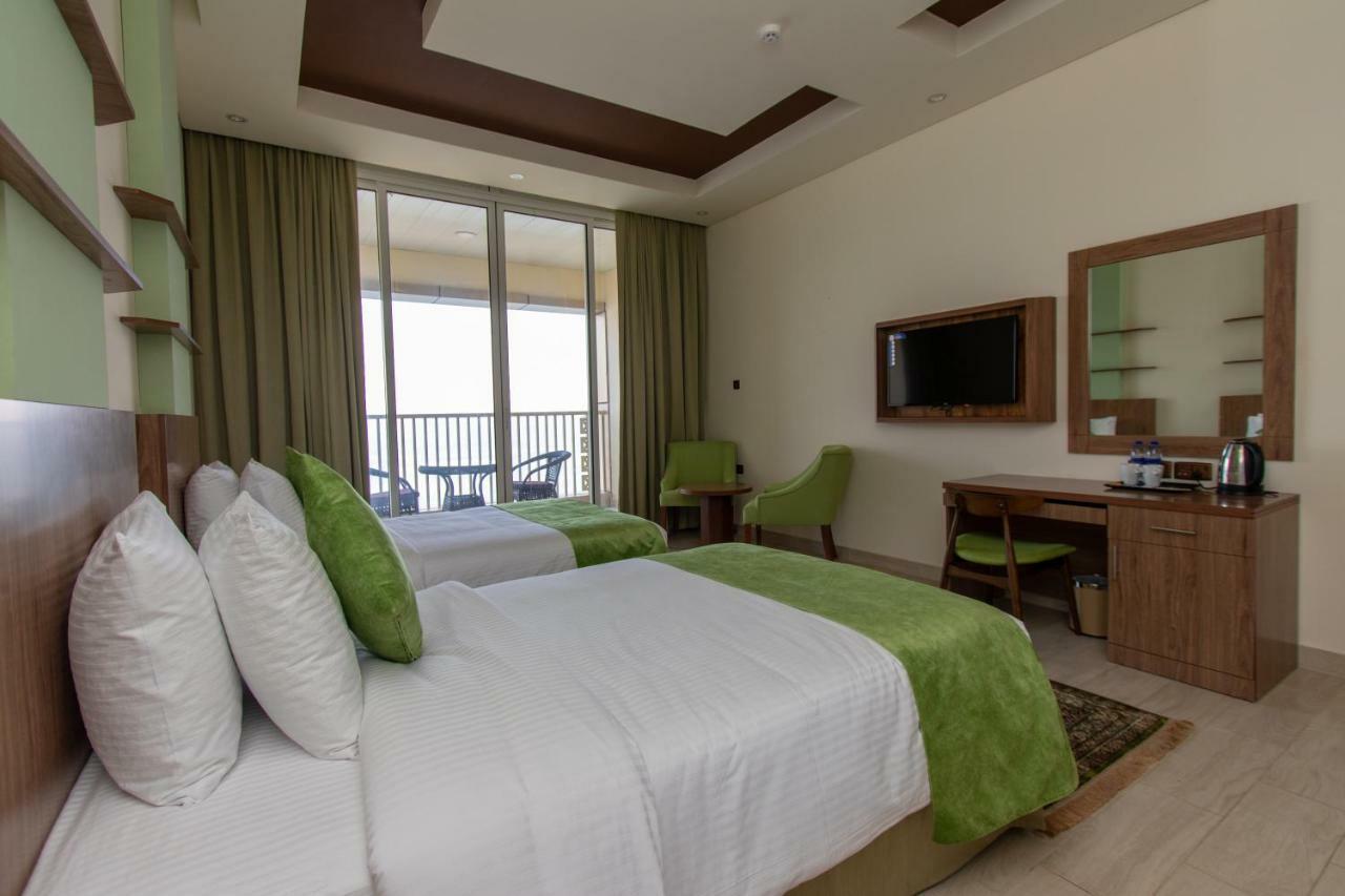 Flamingo Beach Hotel Umm al-Qaiwain Buitenkant foto